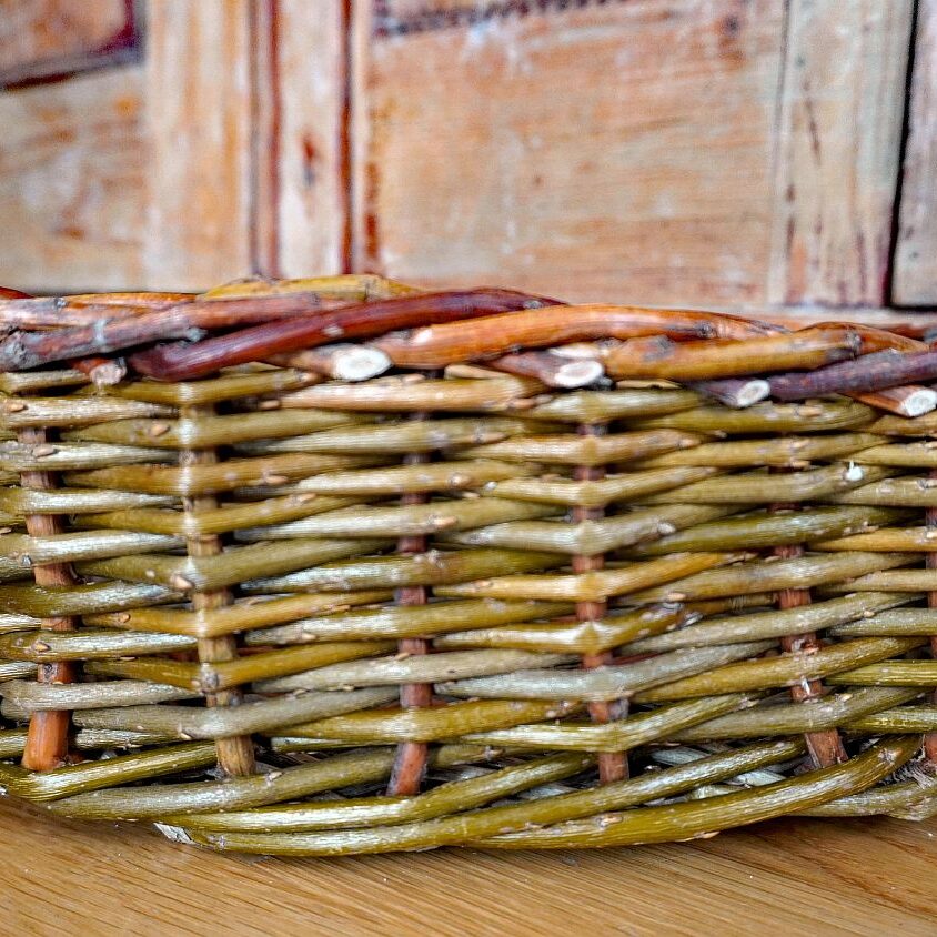 3 Ovales Koerbchen Natur 02