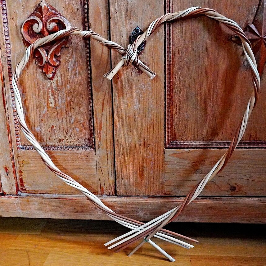 Weidenherzen Kirchenschmuck 03