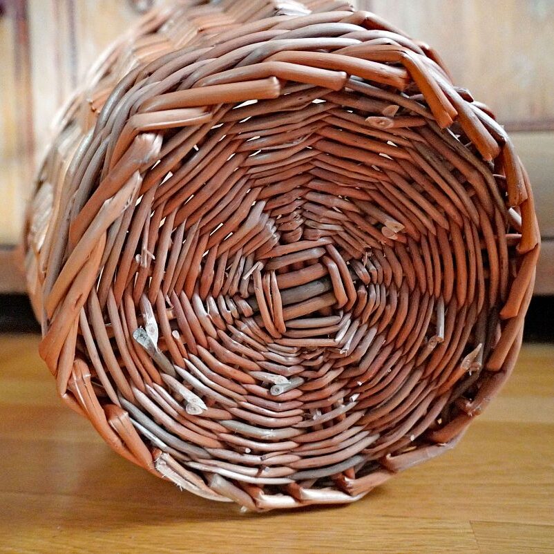 Korb2 Stabhalter Triberg 5