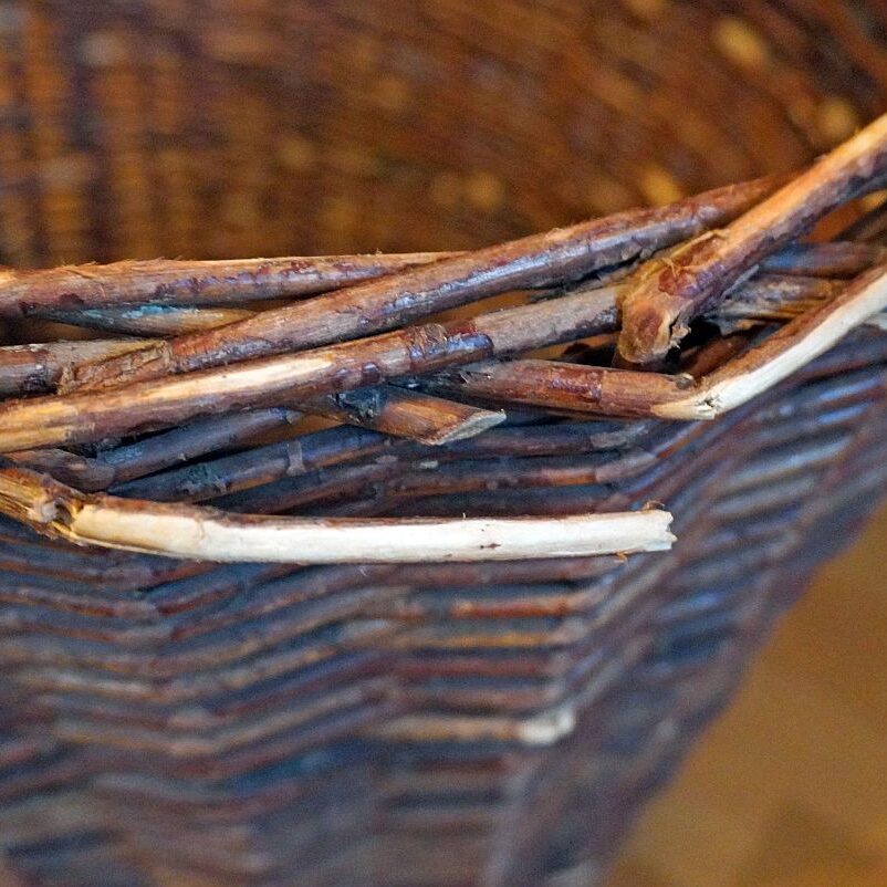 Reparatur Grosser Holzkorb 01