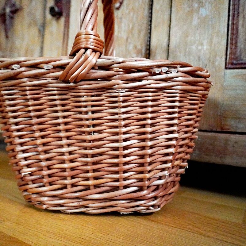 Kleines ovales Kinderkörbchen 2