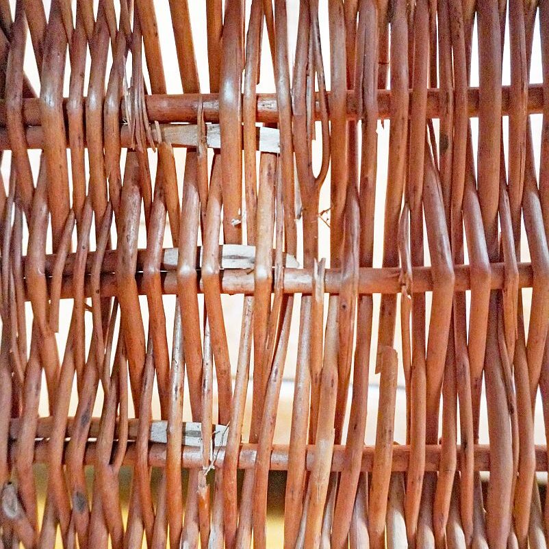 Reparatur rechteckiger Holzkorb 3