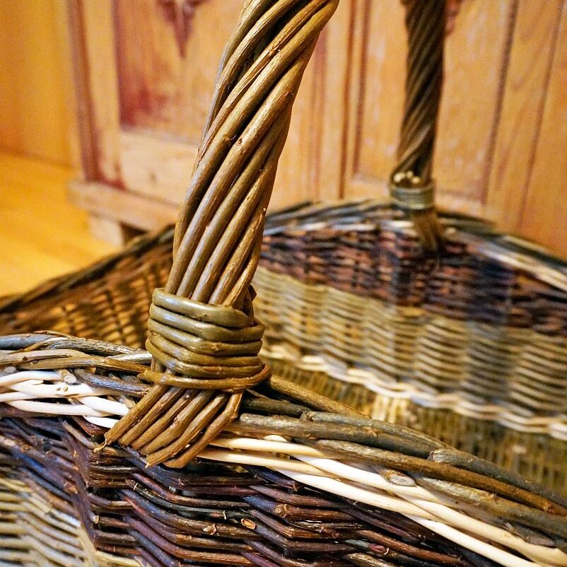 Zweiter rechteckiger Holzkorb 6