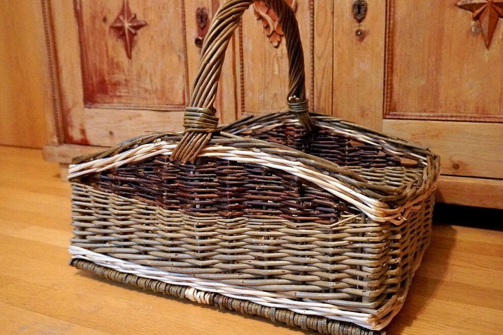 Zweiter rechteckiger Holzkorb 9