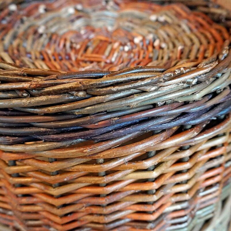 Aufgesteckter Korbfuss 5