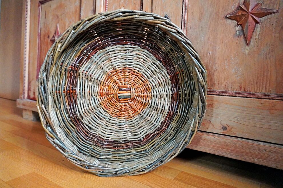 Tablett aus Weiden 1 Tablett aus Weiden 1