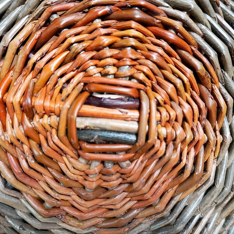 Tablett aus Weiden 4