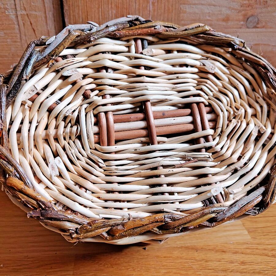 Brotkörbchen Osternest 08