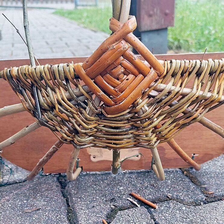 Aufbau Rahmenkorb 7